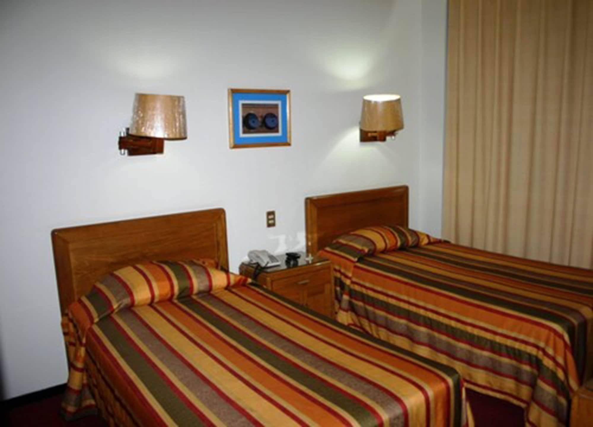 Hotel Calvete Torreon Luaran gambar