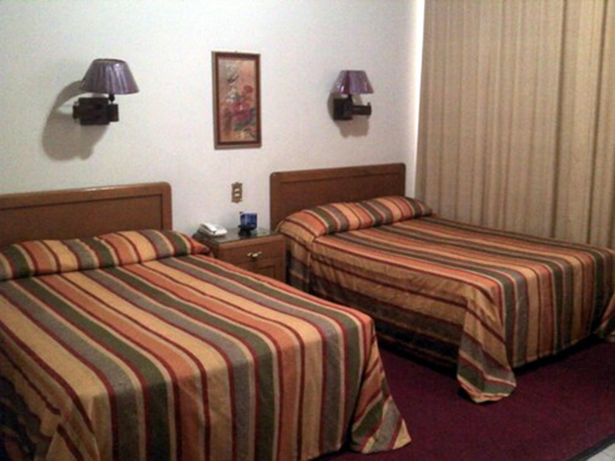 Hotel Calvete Torreon Luaran gambar