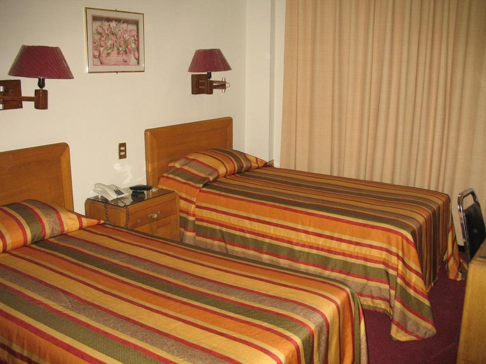 Hotel Calvete Torreon Luaran gambar