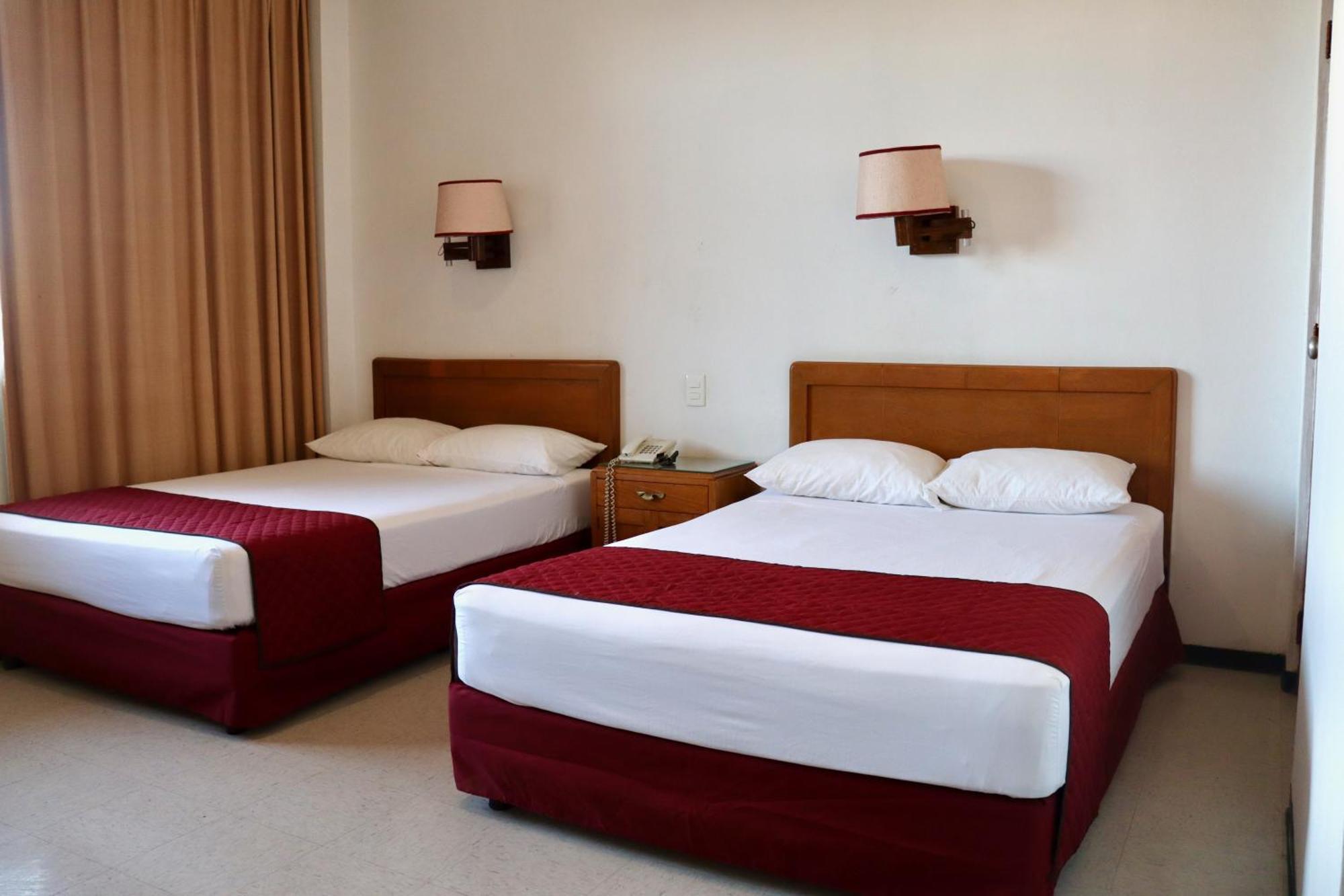 Hotel Calvete Torreon Luaran gambar